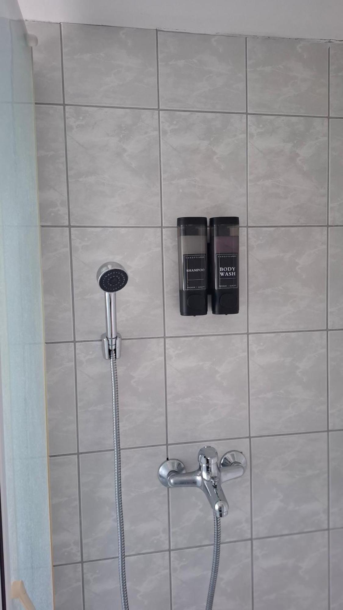 Aventurin Rooms Slunj Oda fotoğraf